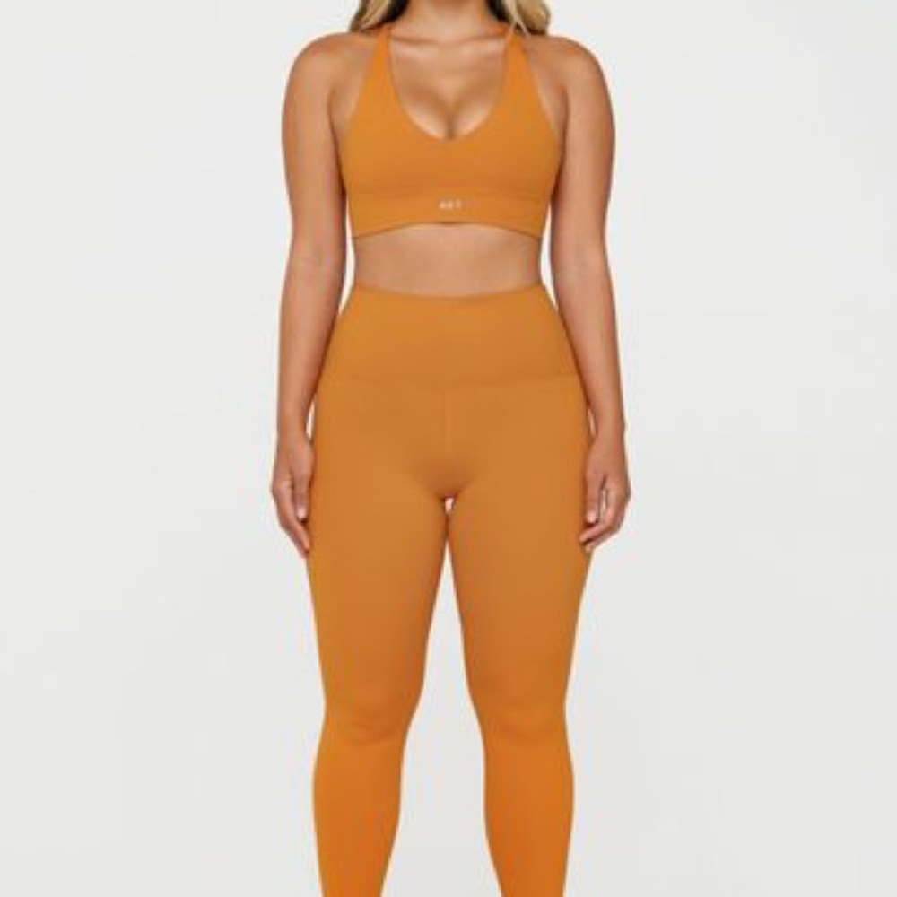 SETActive luxe form workout set size s